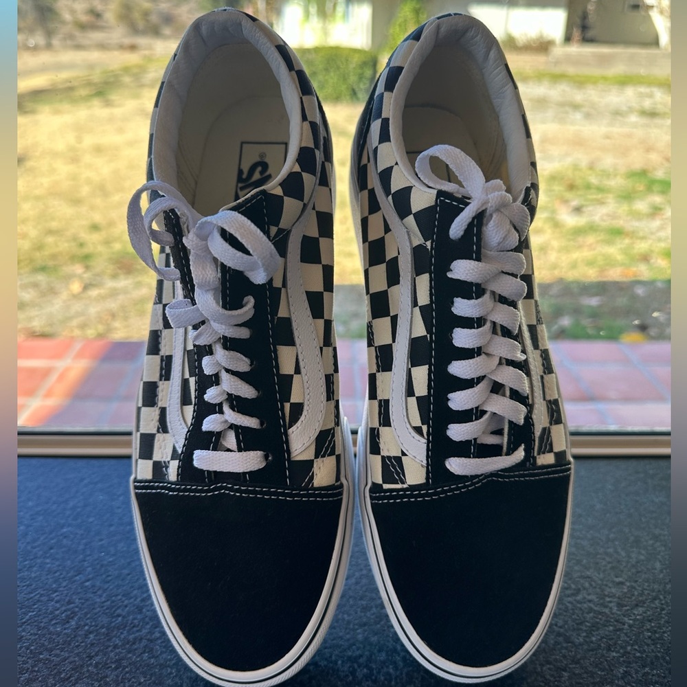 Vans - Unisex black and white checkered OLD-SKOOL-PLATFORM